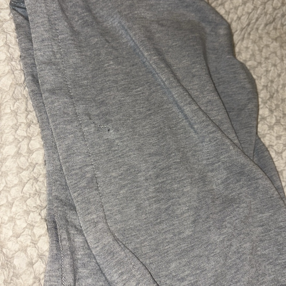 Travis Mathew Scavenger Golf Hoodie XL - Picture 4 of 4